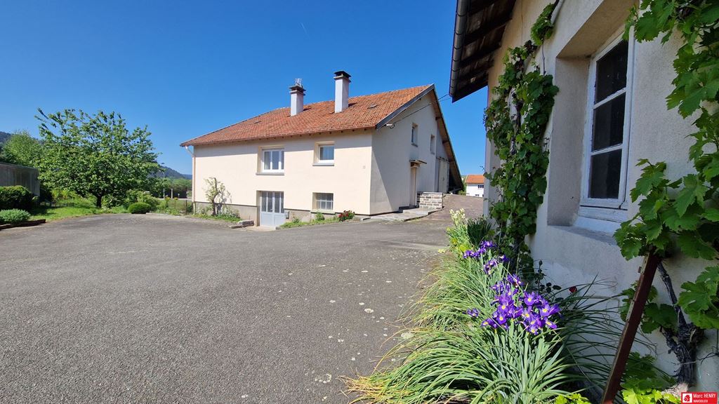 Maison VAGNEY 190000€ Marc HENRY IMMOBILIER Maison VAGNEY 190000€ Marc HENRY IMMOBILIER