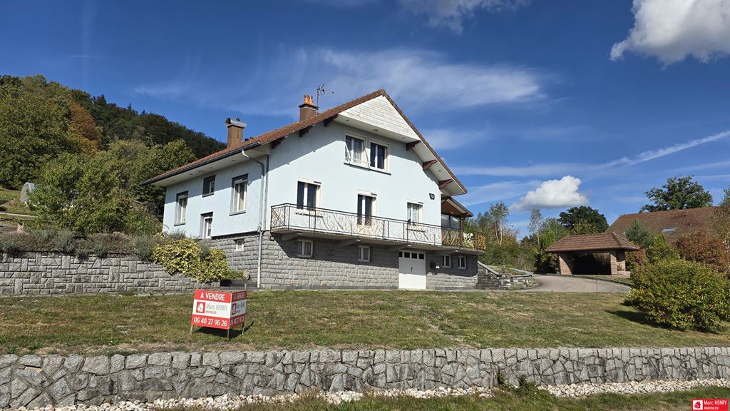 Maison CLEURIE 242000€ Marc HENRY IMMOBILIER Maison CLEURIE 242000€ Marc HENRY IMMOBILIER